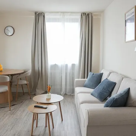 Apartment Kasselrooms Design *